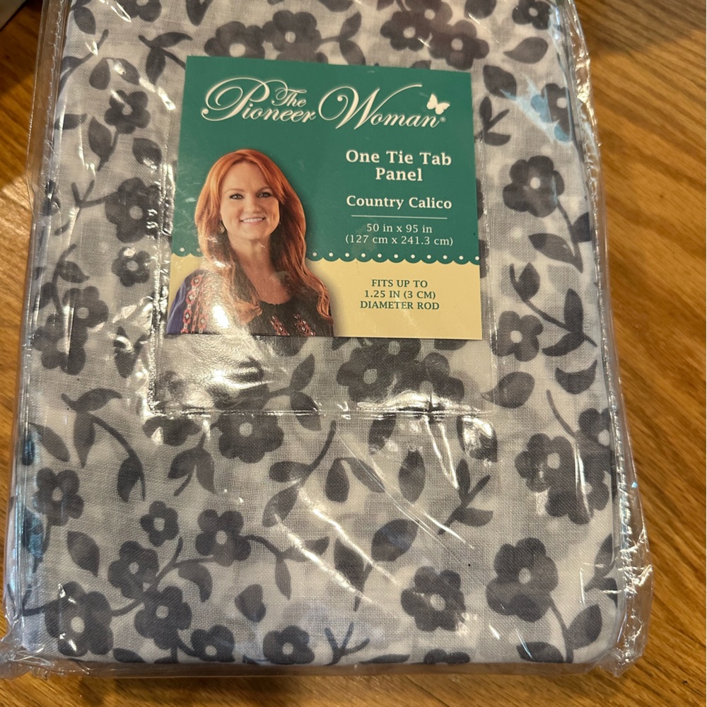 Set of Pioneer Woman Curtains